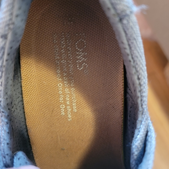Toms Tennis Shoes Grey size 7 - Picture 4 of 5